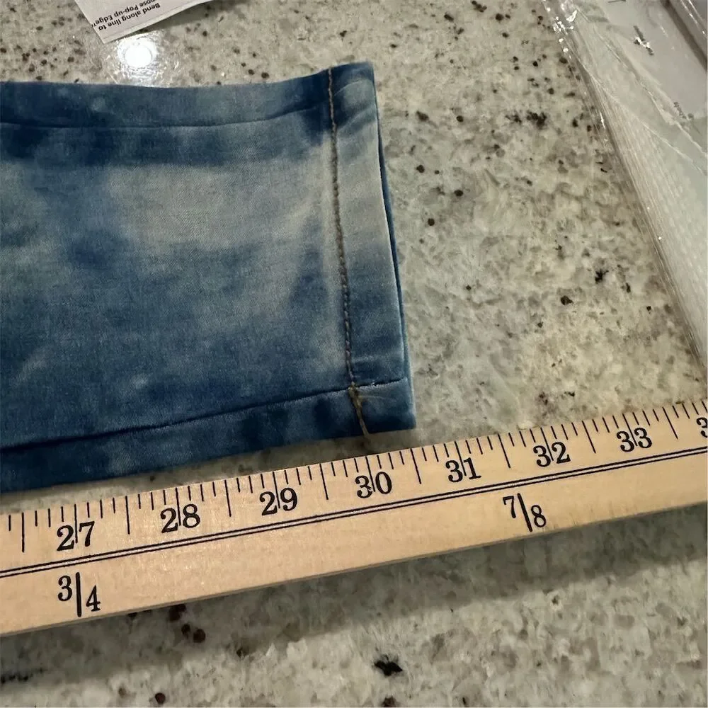 Salvaje Evolution Women's embellished space/Art‎ Acid Wash Denim jeans Size 9